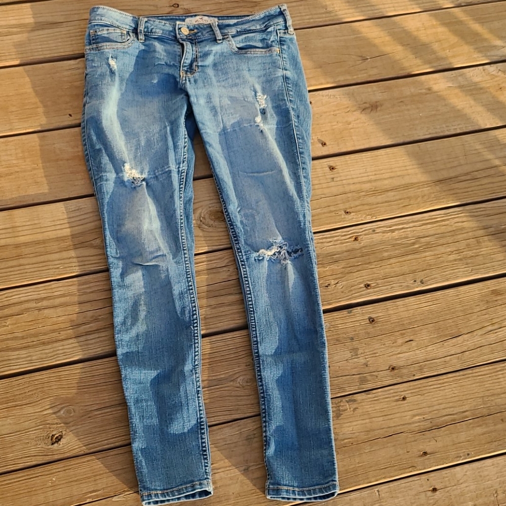 light blue Hollister jeans